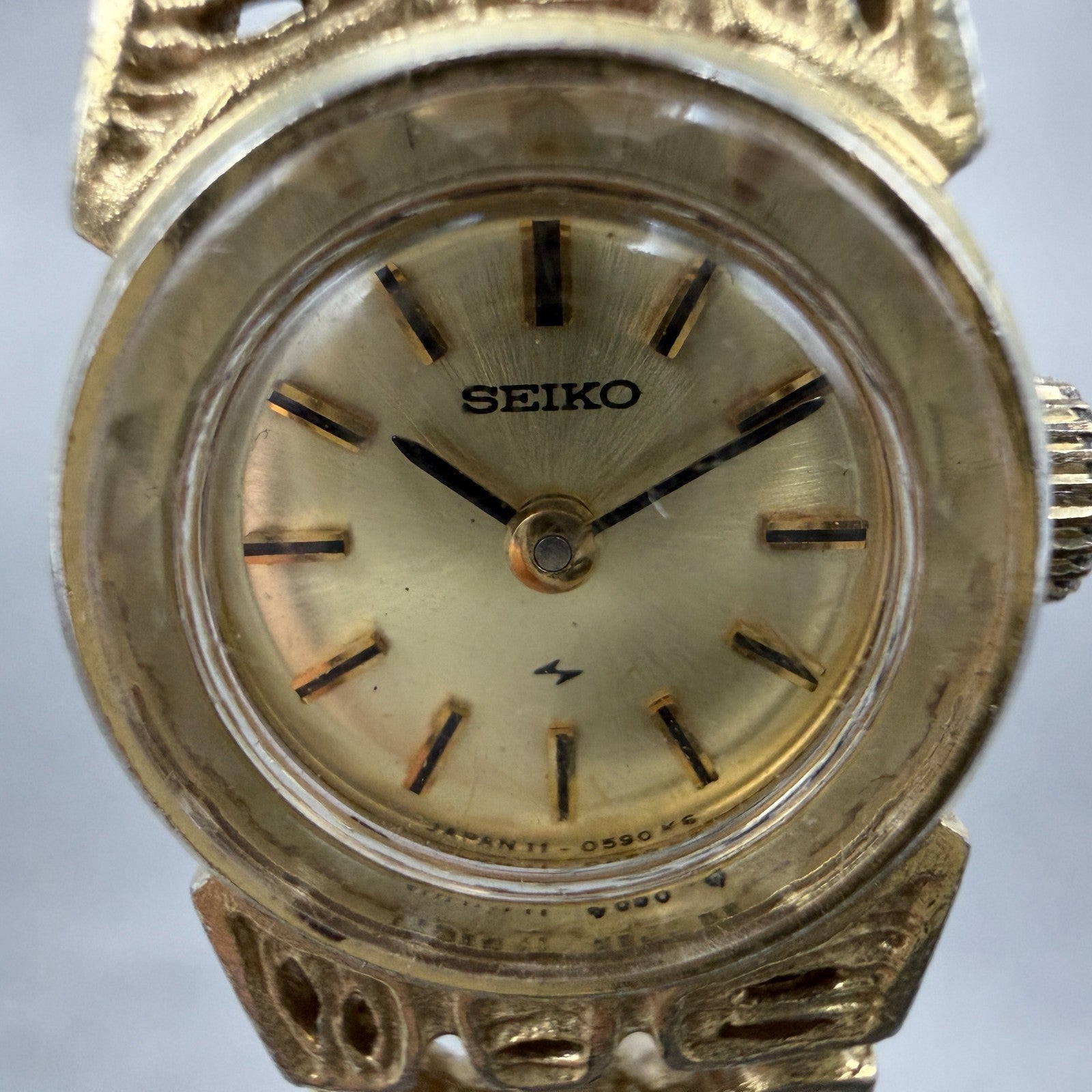 Seiko Watch Women 16mm Champagne Dial Gold Tone Manual Round 11-0549 Runs VTG1