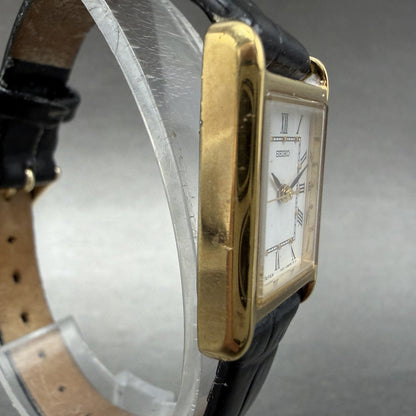 Seiko tank Watch Women 18mm White Dial Gold Tone Rectangle 1N01-0LK0 New Battery3