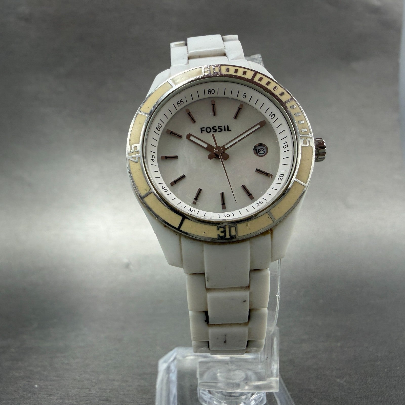 Fossil Stella Watch Women 31mm MOP Dial White Plastic Date Round ES-2544 NewBatt5