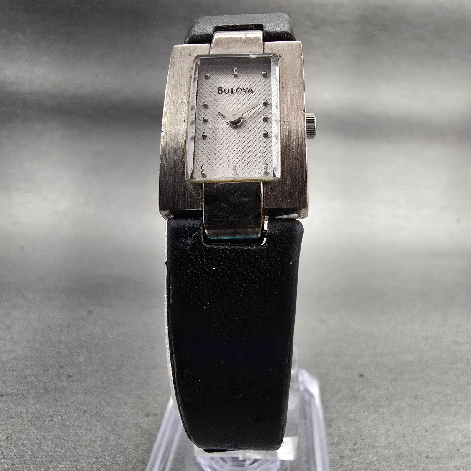 Bulova Watch Women 16mm Silver Dial Silver Tone Rectangle 96L43 New Battery5