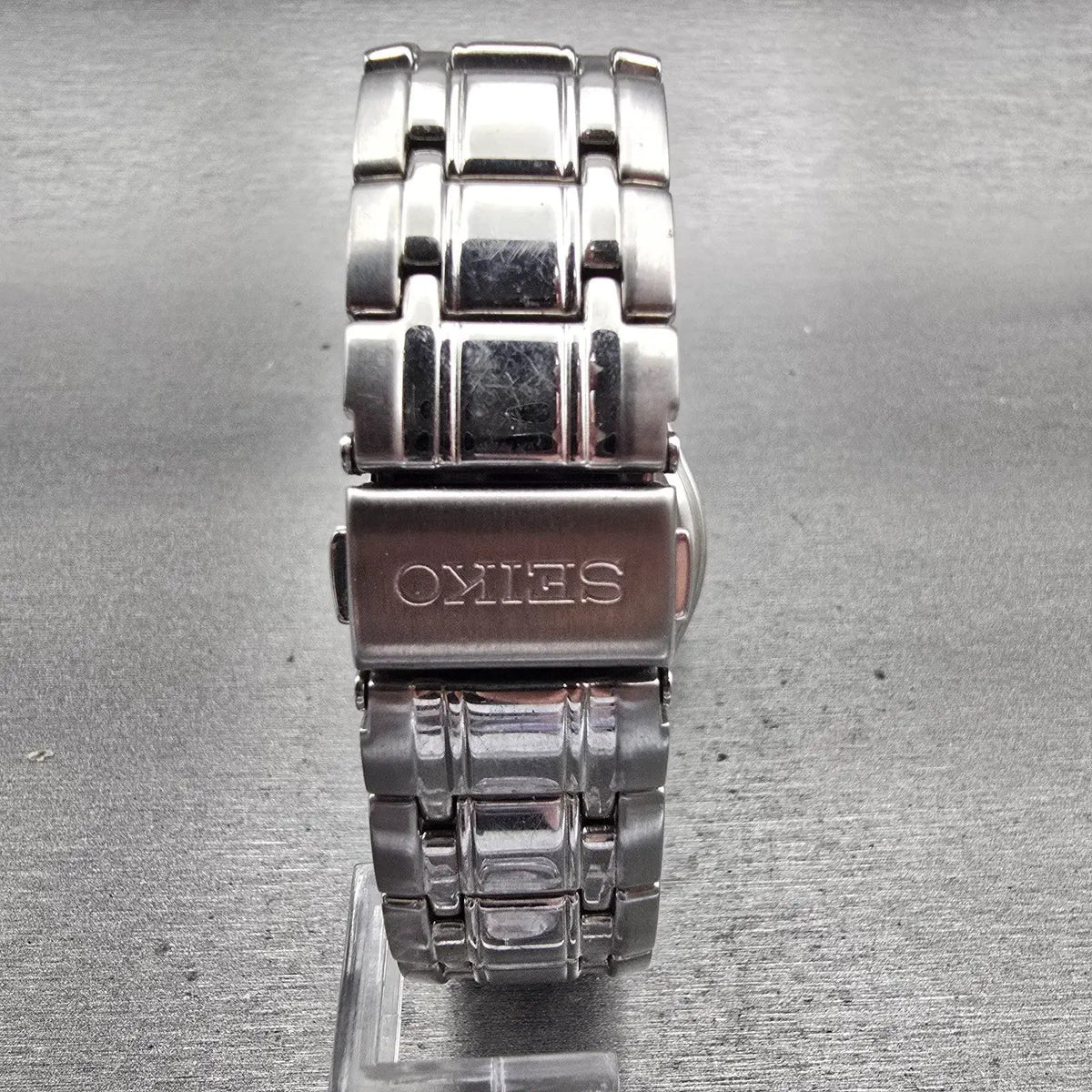 Seiko Solar Watch Men 38mm Black Dial Silver Tone Date Round V157-0AM0 Works7