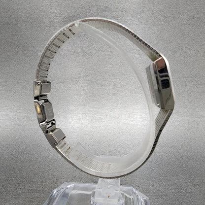 Seiko Tank Watch Women 16mm Silver Dial Silver Tone Rectangle 163269 New Batt8