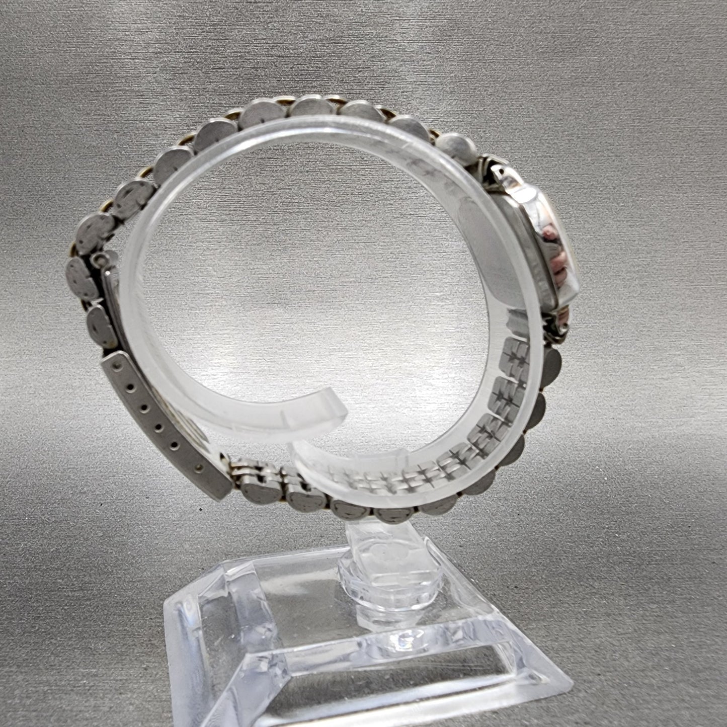 Seiko Watch Women 19mm Silver Dial Silver Tone Square 54205029 New Battery8