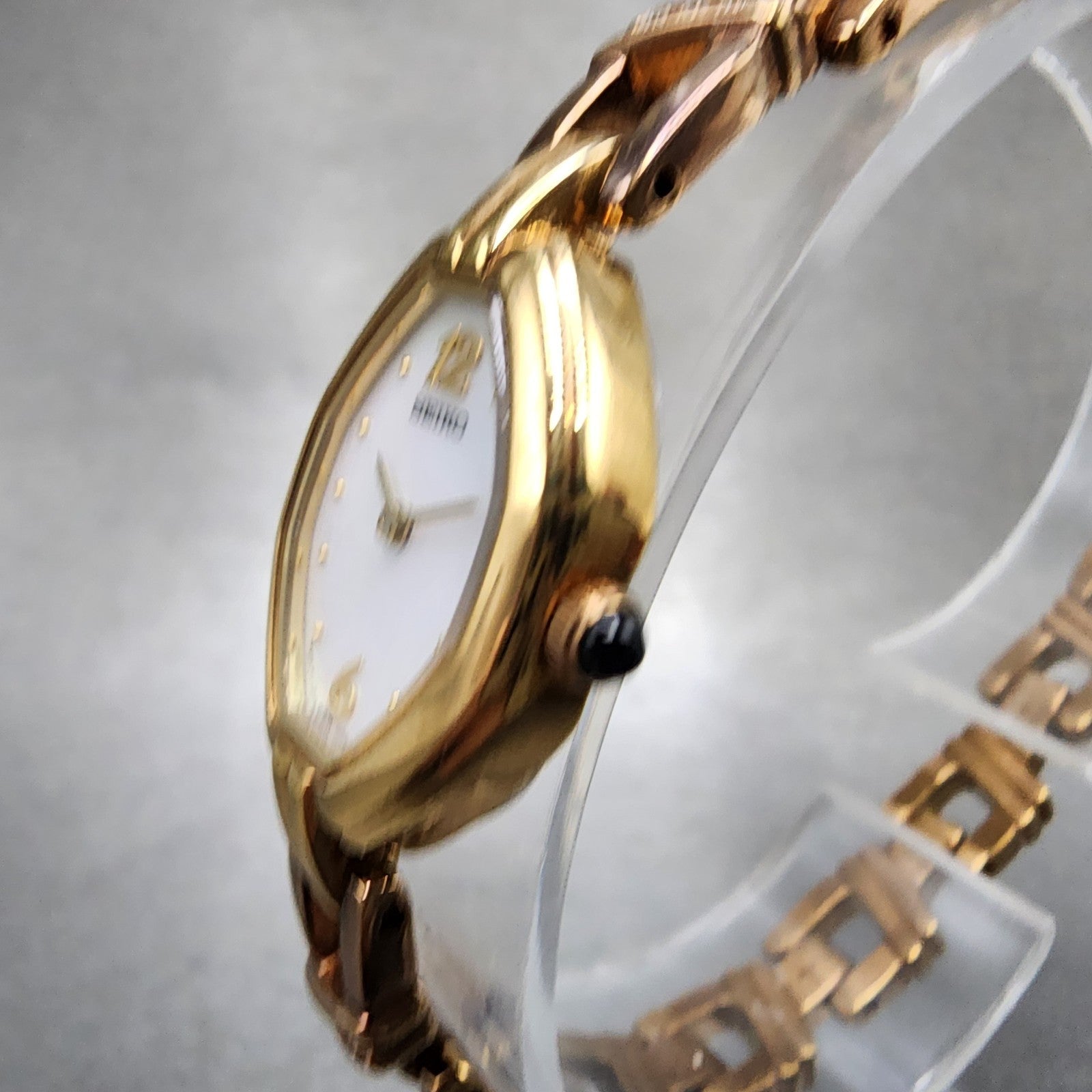 Seiko Watch Women 17mm MOP Dial Gold Tone Octagon 1n000ld0 New Battery2