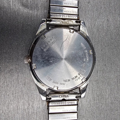 Seiko Watch Men 36mm White Dial Two Tone Daydate Round 7N43-9048 New Battery10