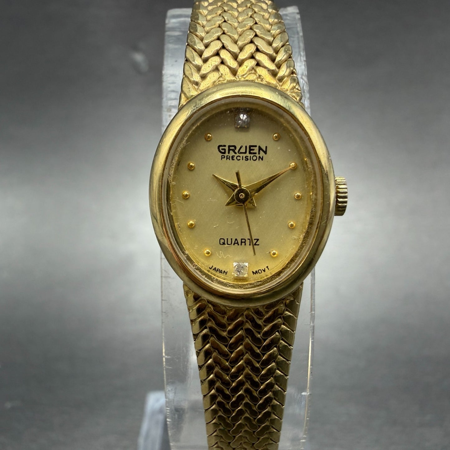 Gruen Watch Women 16mm Gold Dial Gold Tone Oval Mesh band New Battery VTG0