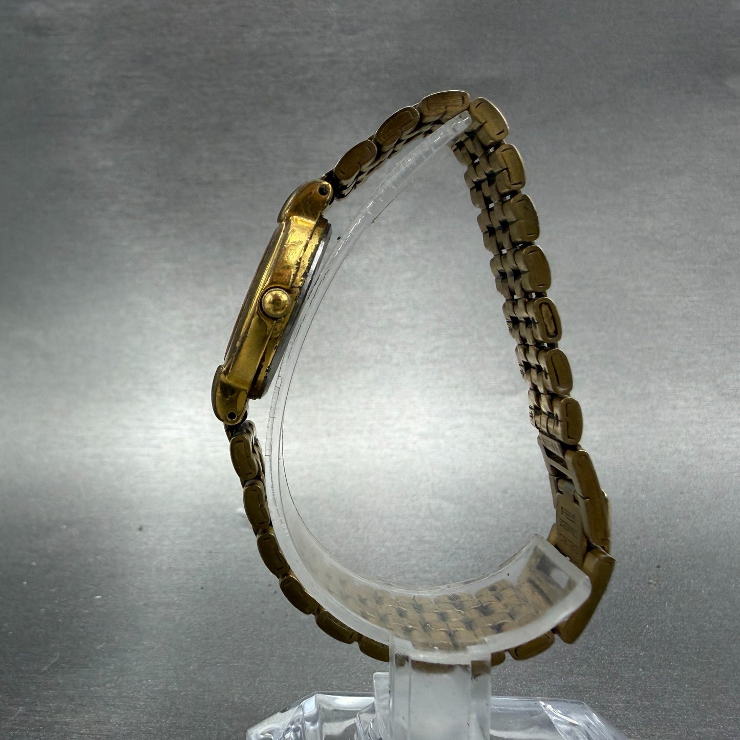 Seiko Watch Women 24mm Champagne Dial Gold Tone Round V701-1781 New Battery6