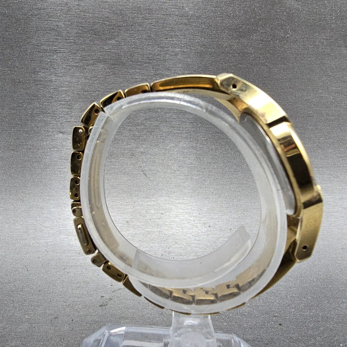 Seiko Solar Watch Women 28mm MOP Dial Gold Tone Round V115-0AZ0 Runs Crystals8