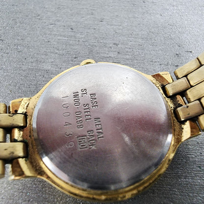 Seiko Watch Women 22mm Black Dial Gold Tone Round 1N000A99 CRACKED New Battery9