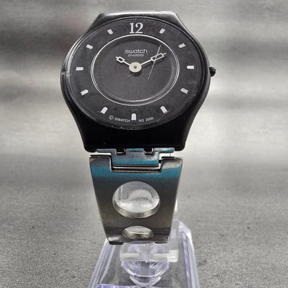Swatch Skin SIMPLE LIFE Watch Women Black Dial Black Case Round SFK111G New Batt5