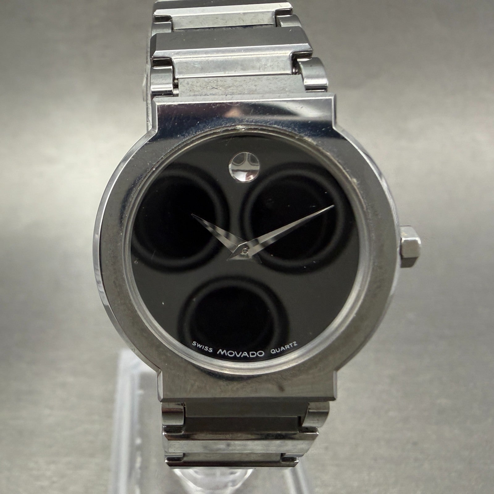 Movado Valor Watch Women 26mm Black Dial Gray Tone Round 89.C1.1841 New Battery0