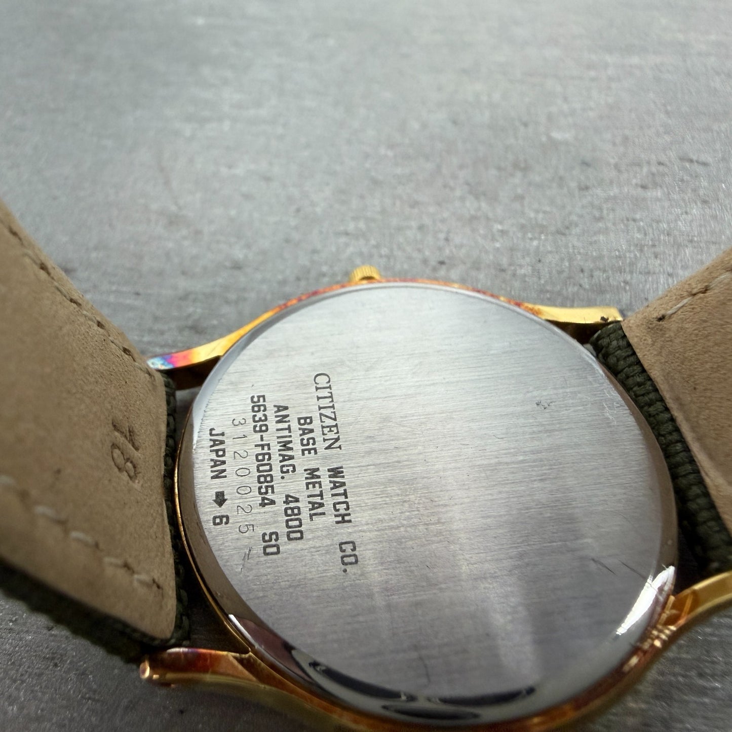 Citizen Exceed Watch Men 32mm Gold Dial Gold Tone Round 5639-F60854 New Battery9