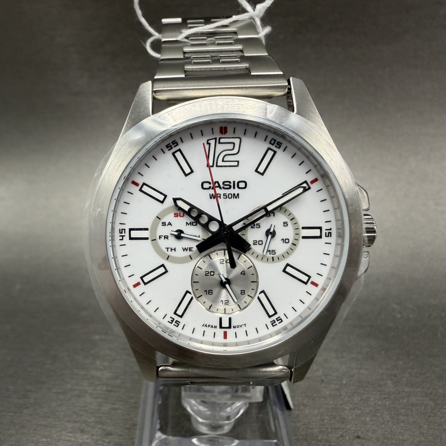 Casio MTP-E350 Watch Men 39mm White Dial Silver Tone Daydate Metal Bracelet0
