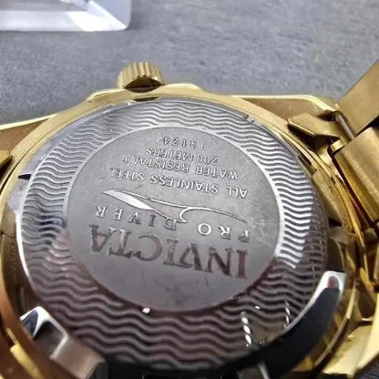 Invicta Pro Diver Watch Men 40mm Champagne Dial Gold Tone Date 14124 New Batt LH10