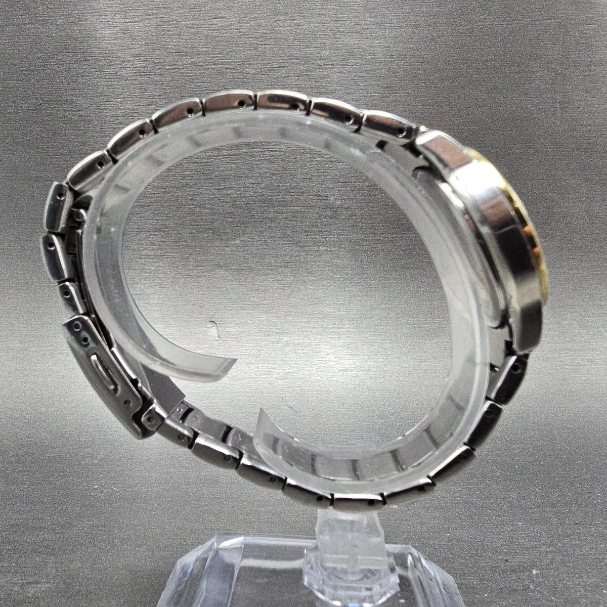 Citizen Eco-Drive Watch Women 30mm Silver Dial Two Tone Date FE1174-50A PARTS9
