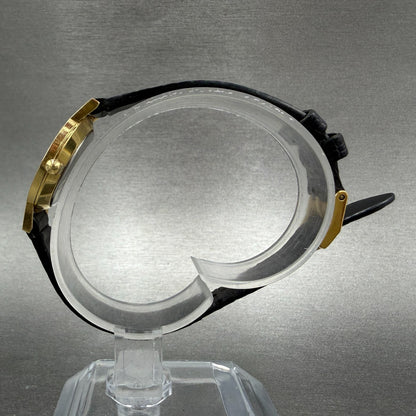 Movado Museum Watch Women 25mm Black Dial Gold Tone Round 87.A1.832 New BatteryK6