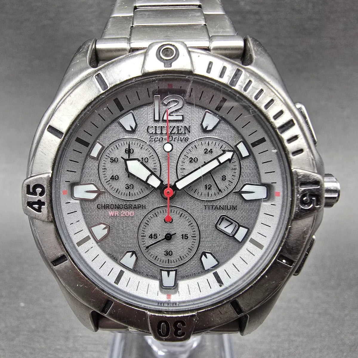 Citizen Eco-Drive Dive Watch Men 41mm Chronograph Silver Dial Titanium Runs JP0