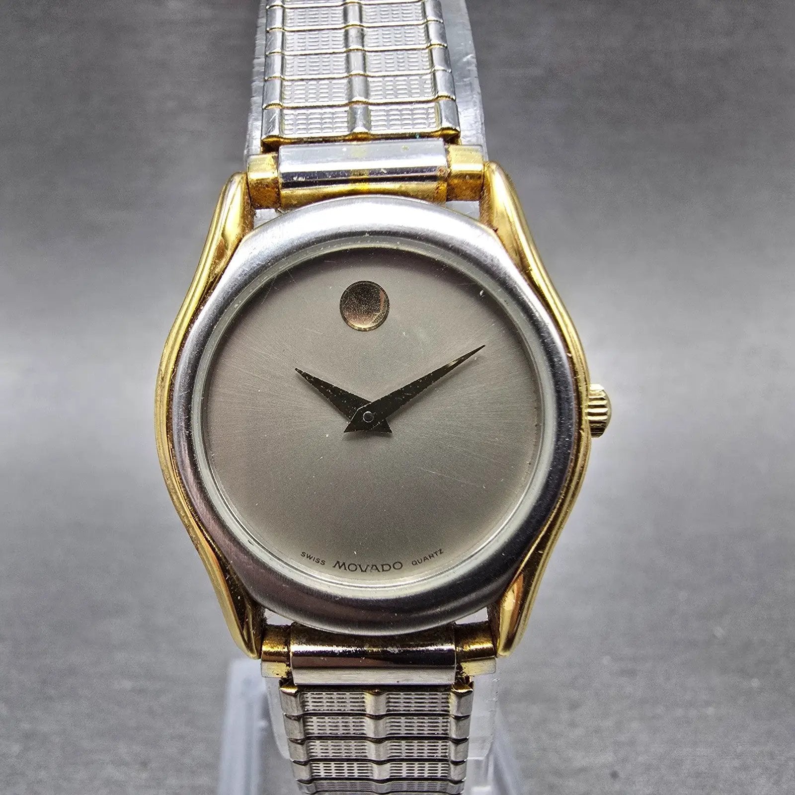 Movado Museum Watch Women 24mm Silver Dial Two Tone Round 88.66.820 New Battery0