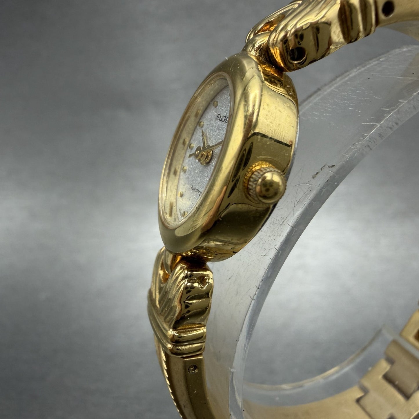 Elgin Watch Women 16mm Silver Dial Gold Tone Oval Bangle New Battery2