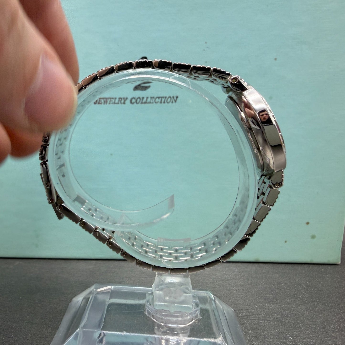 LZ Watch Women 25mm White Dial Silver Tone Ruby Bezel Round New Battery8