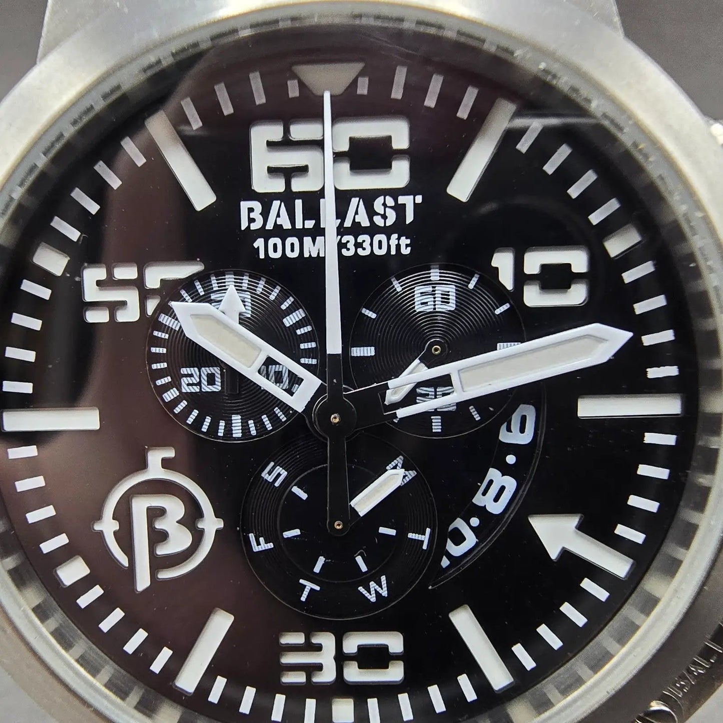 Ballast Trafalgar Chronograph Watch Men 47mm Black Dial Steel Daydate New Batt1