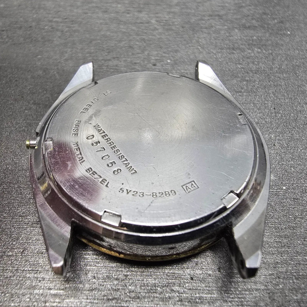 Seiko SQ Watch Men 36mm White Dial Two Tone Daydate Round 5Y23-8289 PARTS10
