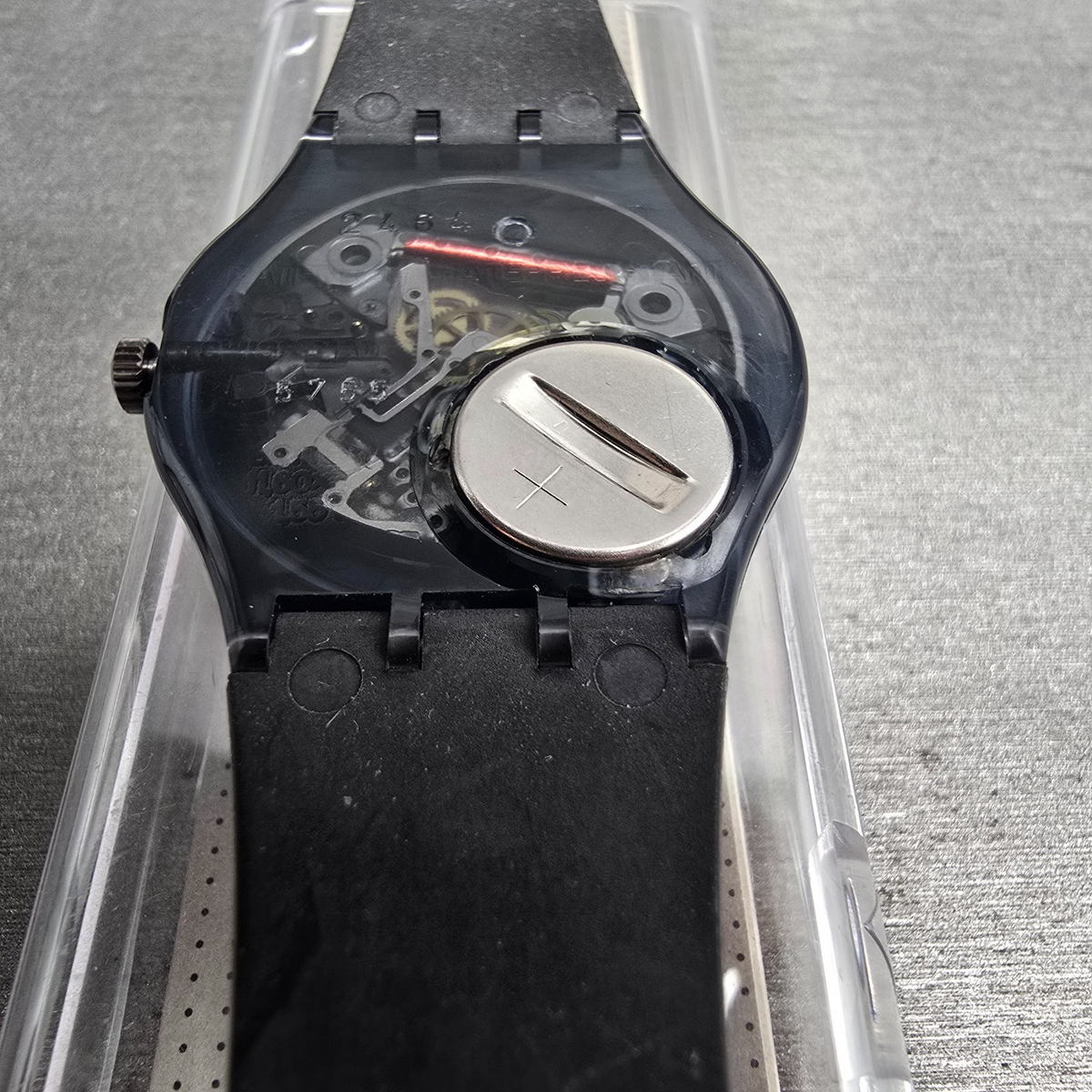 Swatch Nüni Watch Men 34mm Silver Dial Black Tone Round GM108 New Battery NOS13