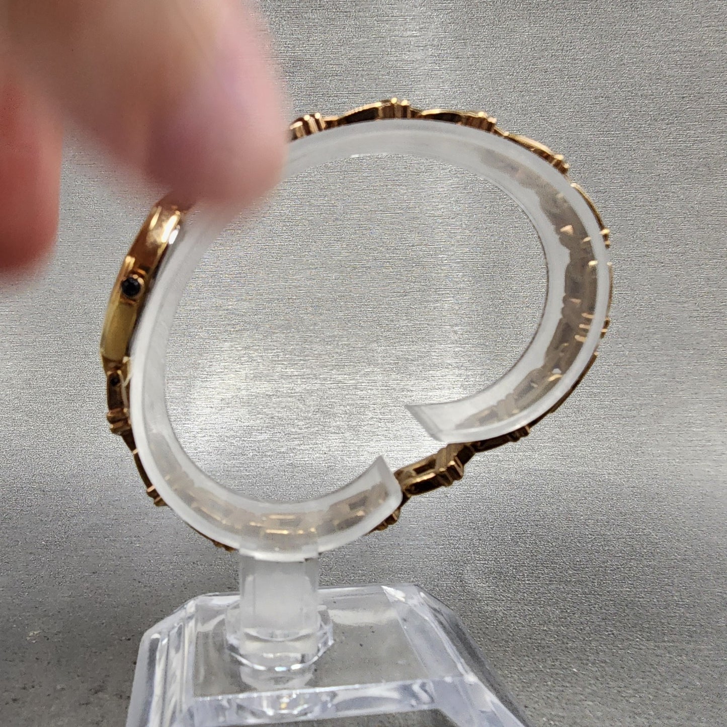 Seiko Watch Women 17mm MOP Dial Gold Tone Octagon 1n000ld0 New Battery7