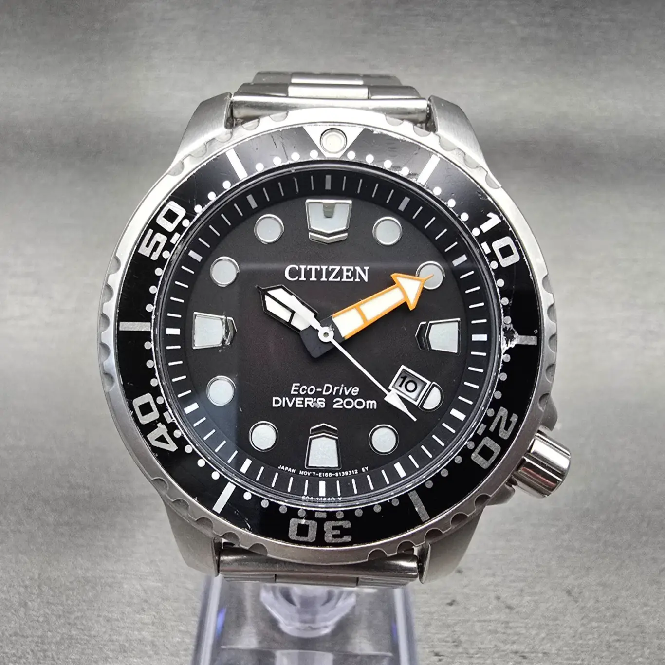 Citizen Eco-Drive Watch Men 44mm Black Dial Two Tone Date E168-S100623 Works0
