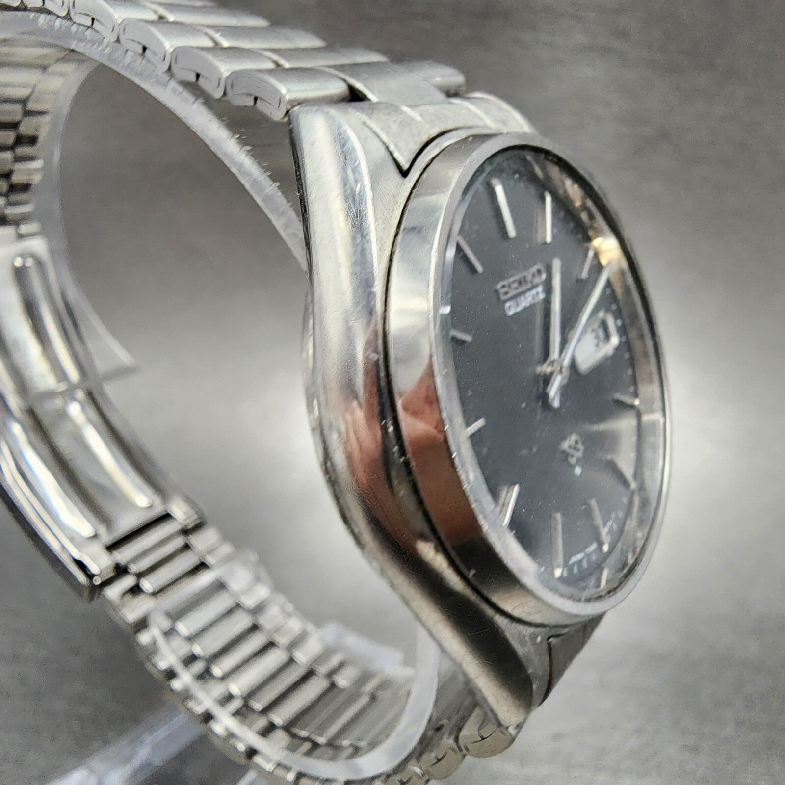 Seiko SQ Watch Men 35mm Gray Dial Steel Daydate Round 75468069 PARTS4