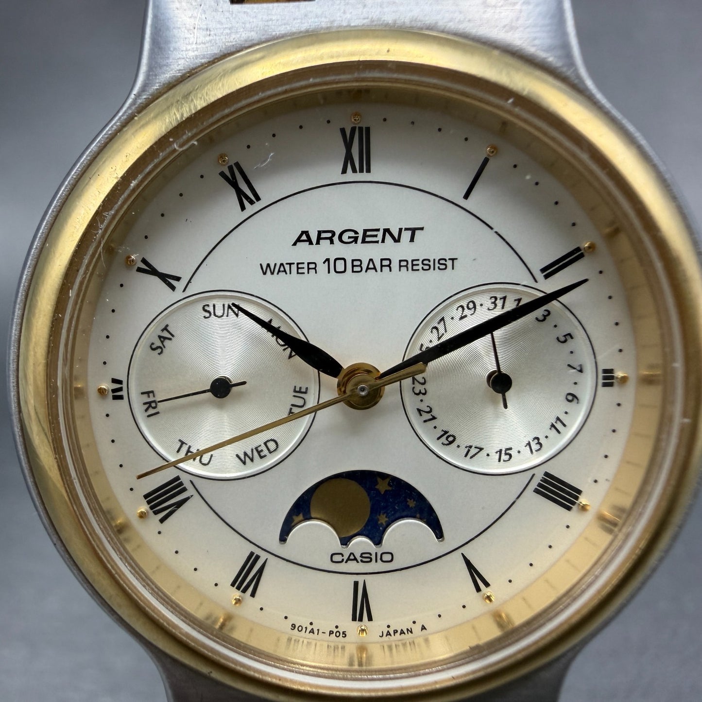 Casio Argent Moonphase Watch Men 34mm White Dial Two Tone Daydate Round New batt1