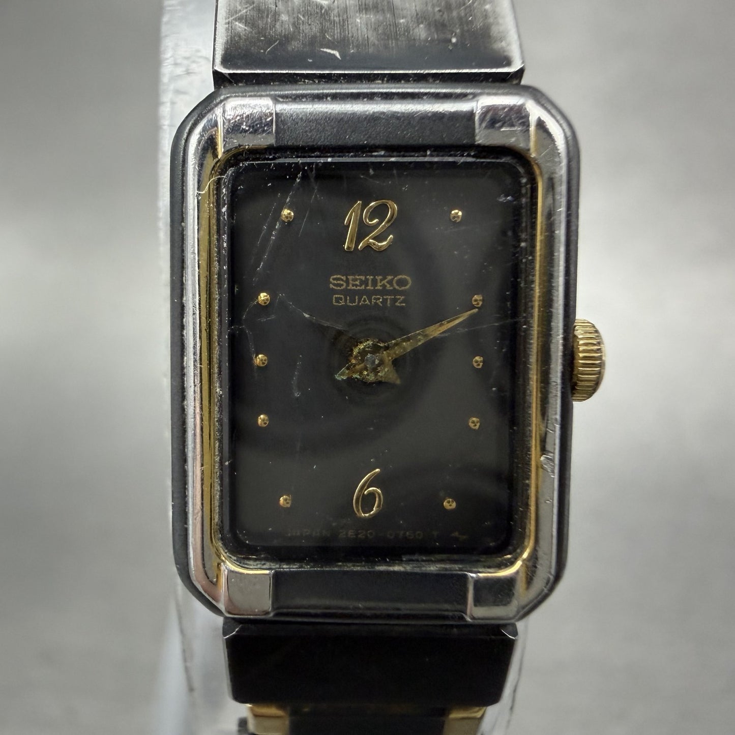 Seiko Tank Watch Women 14mm Black Dial Black & Gold Tone 2E20-5590 New Battery A1
