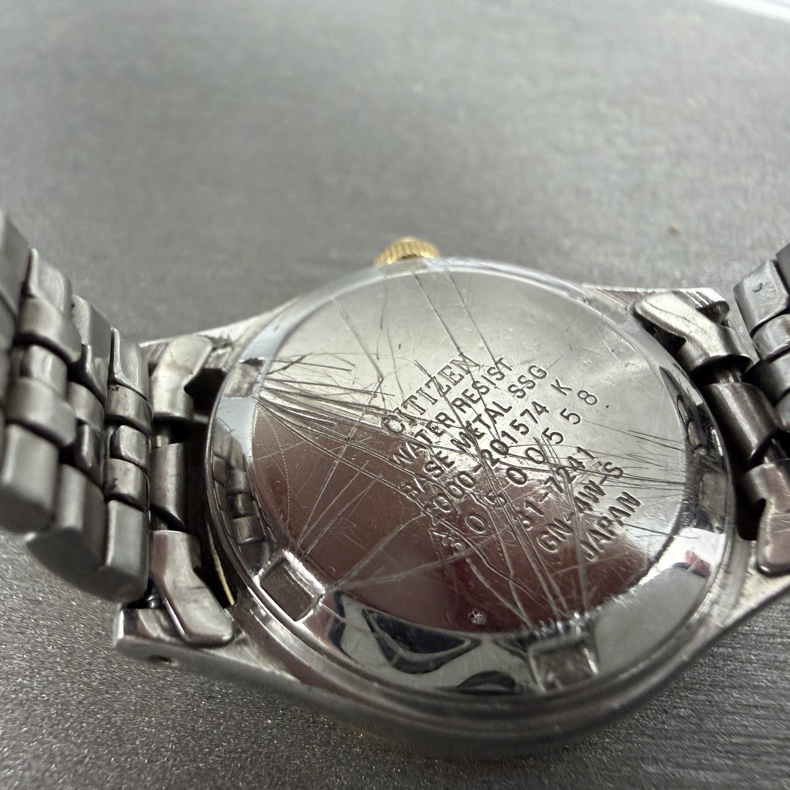 Citizen CQ Watch Women 25mm Champagne Dial Two Tone Daydate 2000201574 New Batt9