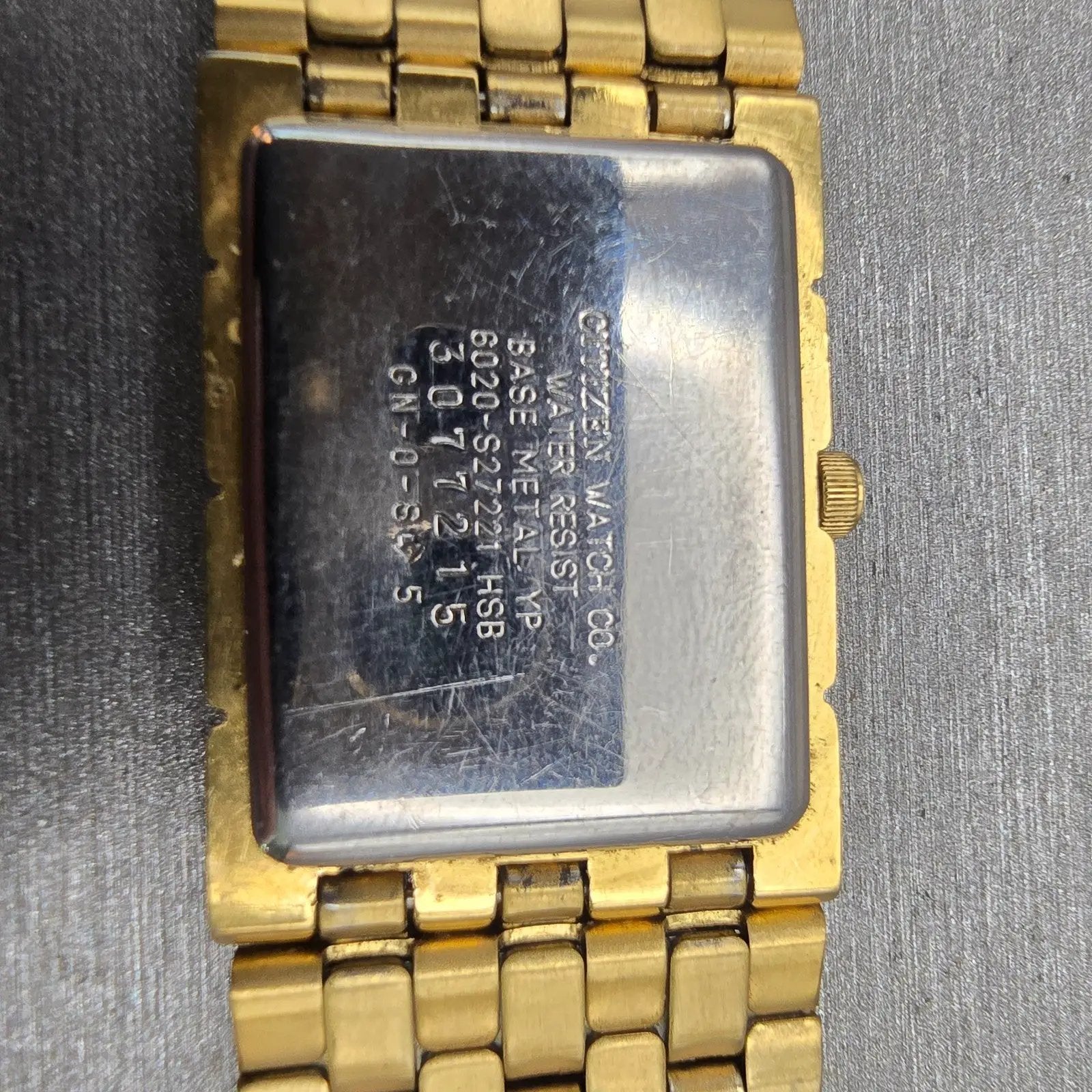 Citizen CQ Watch Men 23mm Black Dial Gold Tone Rectangle 6020-S27221 New Battery10