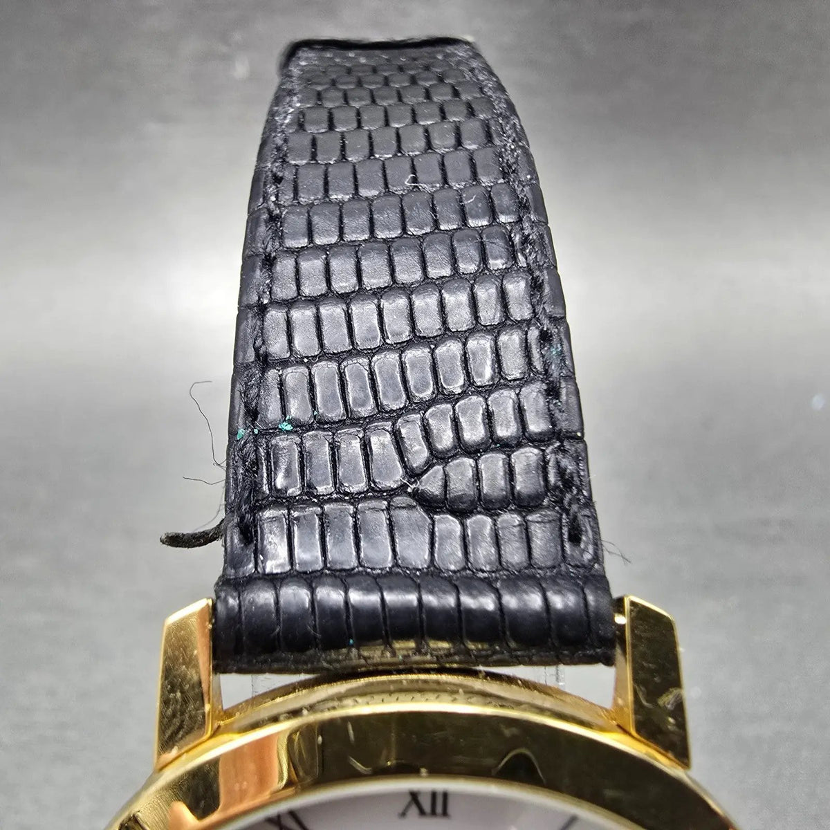 Gucci 2200M Watch Men 32mm White Dial Gold Plated Round New Battery VTG Roman4
