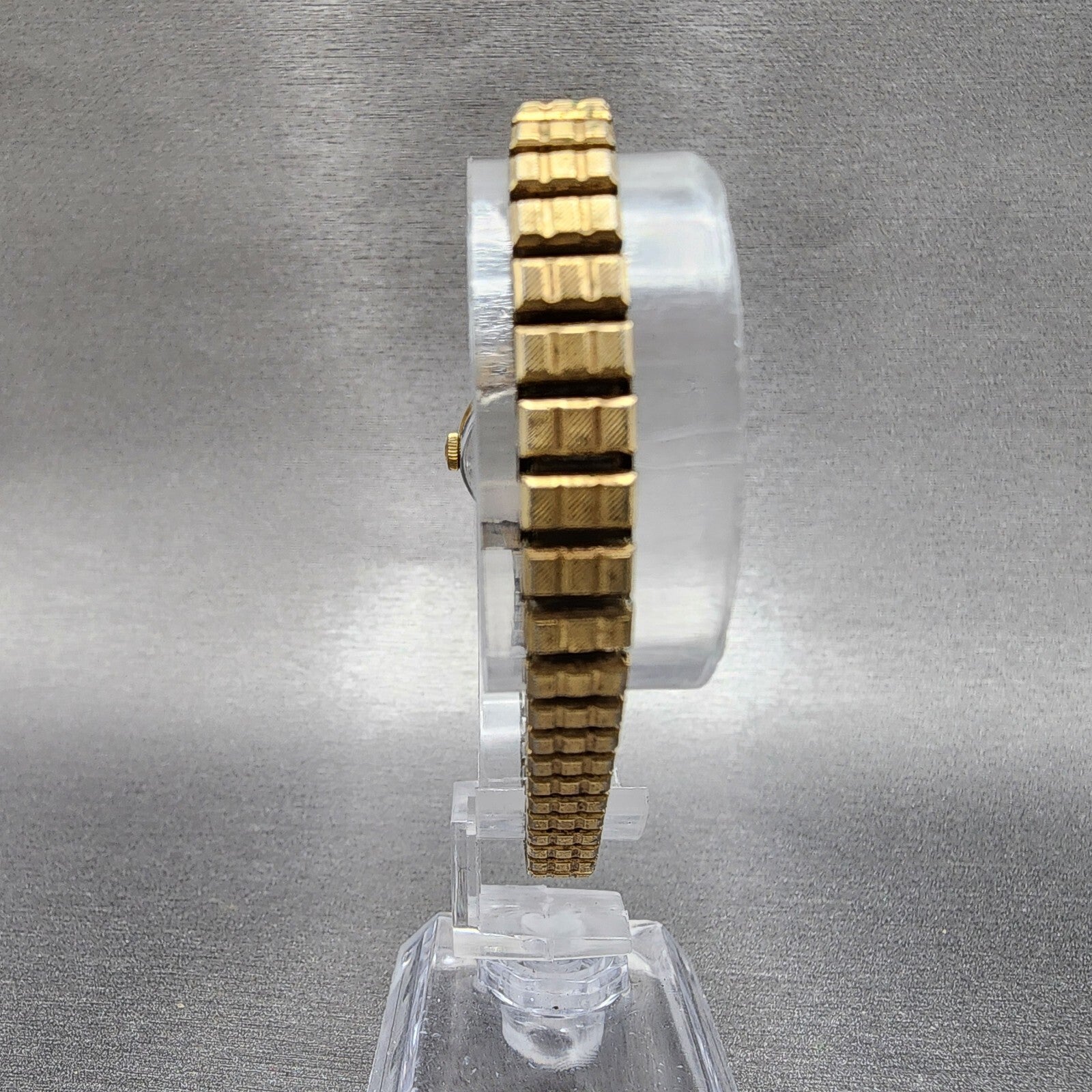 VTG Tissot Watch Women 20mm Gold Dial Gold Plated Round Manual Wind Runs7