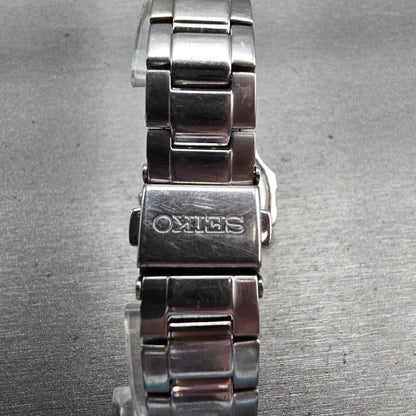 Seiko Coutura Watch Women 29mm MOP Dial Silver Tone Date Gemmed 7N82-0GD0 NewBat7