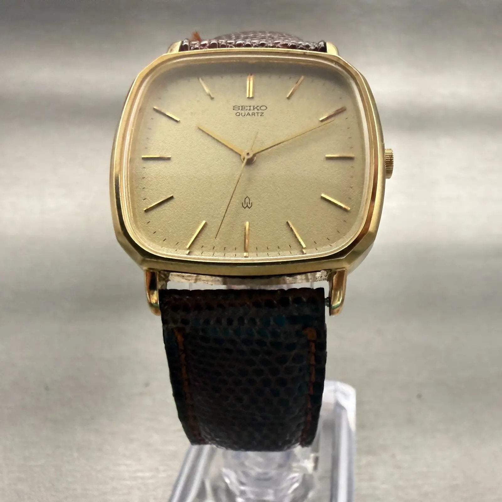 Seiko Watch Men 31mm Champagne Dial Gold Tone Rectangle 5931-5470 New Battery5