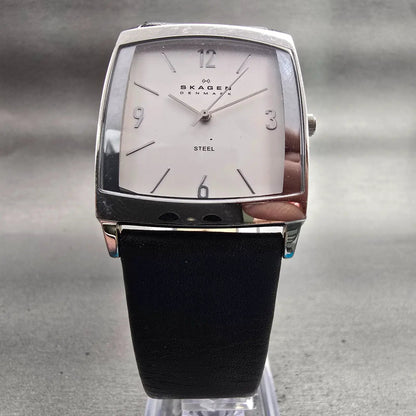 Skagen Watch Men 31mm White Dial Silver Tone Rectangle 691LSLS New Battery5