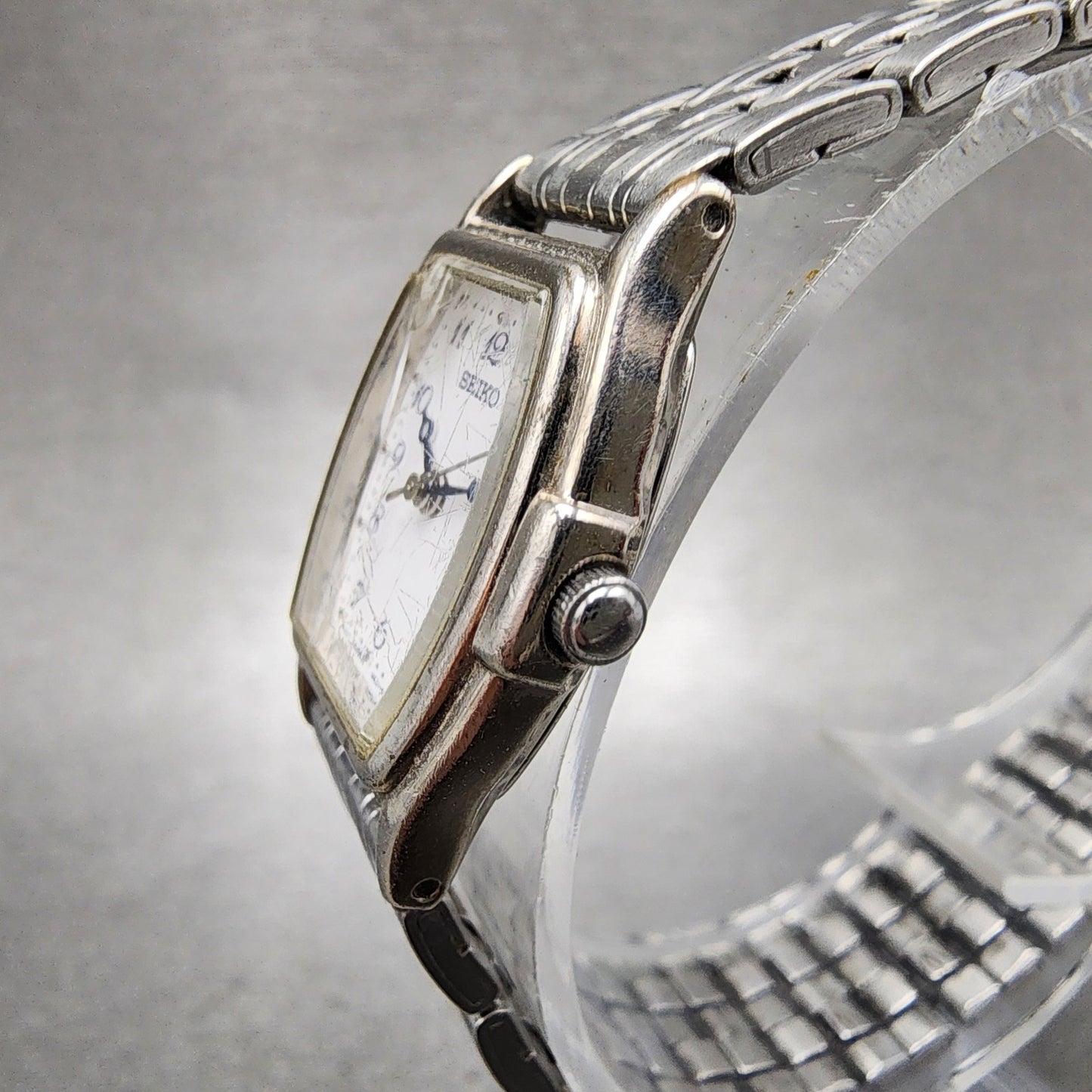 Seiko Watch Women 21mm White Dial Silver Tone Rectangle V4016250 New Battery2