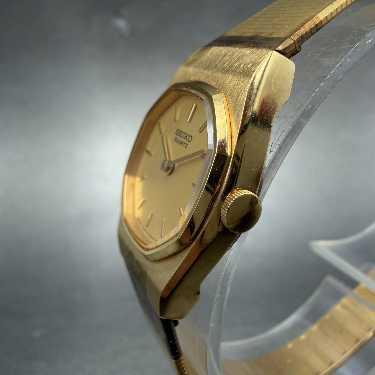 Seiko Watch Women 19mm Gold Dial Gold Tone Round 5420-5099 New Battery NOS2