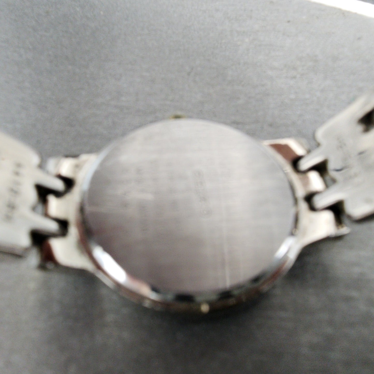 Seiko Watch Women 24mm Silver Dial Two Tone Round V7006379 New Battery10