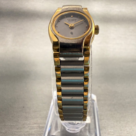 Citizen CQ Watch Women 17mm Silver Dial Two Tone Oval 3220-S25287 New Battery5
