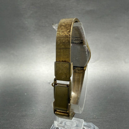 Citizen CQ Watch Women 17mm Champagne Dial Gold Tone Oval 2951-293886 New batt7