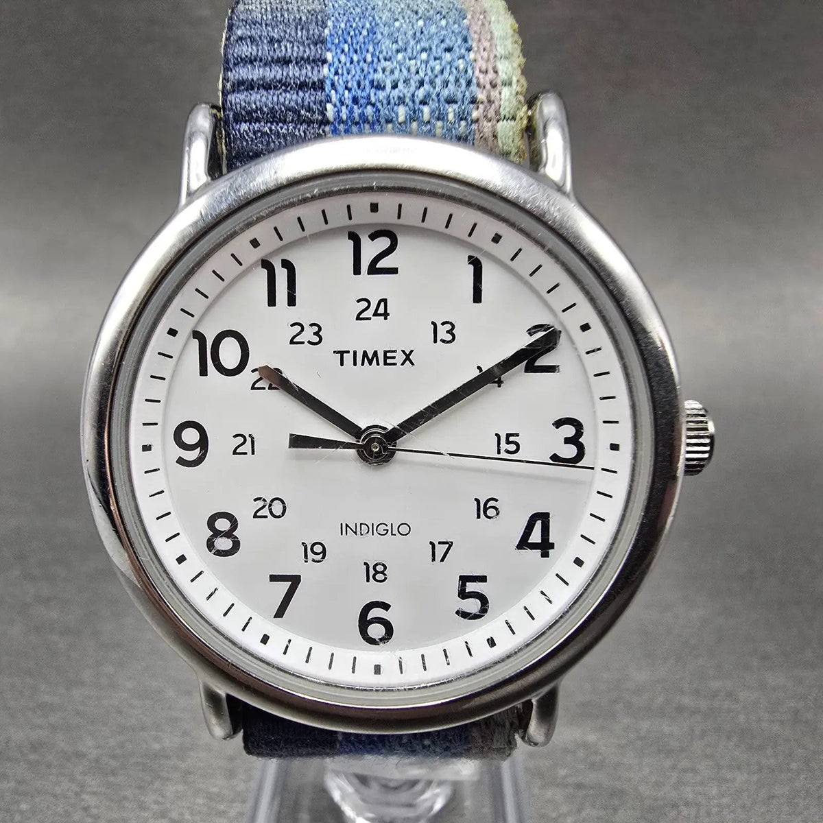 Timex Weekender Watch Men 38mm White Dial Silver Tone TW2R10400 New Battery Blue0