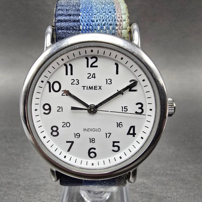 Timex Weekender Watch Men 38mm White Dial Silver Tone TW2R10400 New Battery Blue0