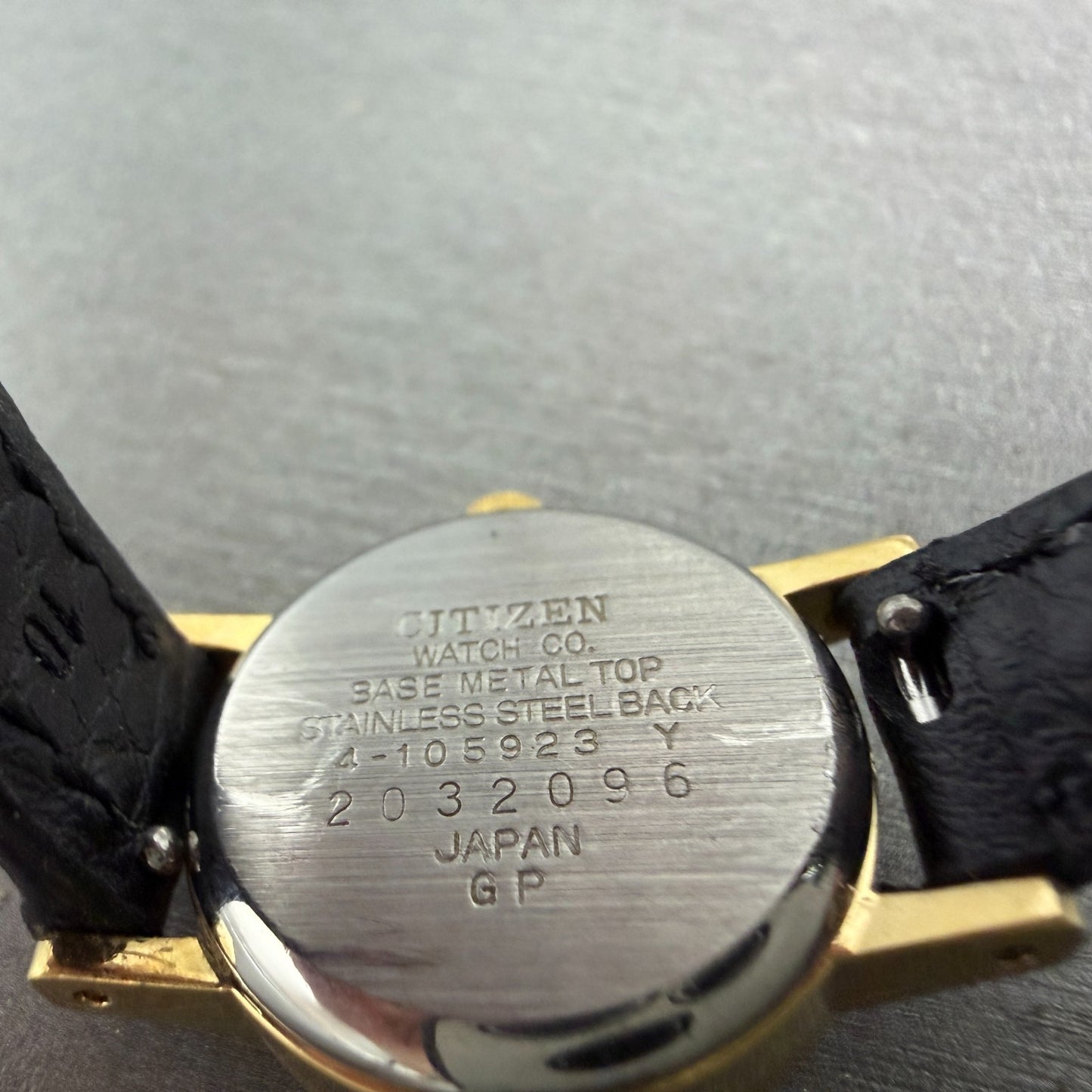 Citizen CQ Watch Women 20mm Champagne Dial Gold Tone Round 4-105923 New Battery9