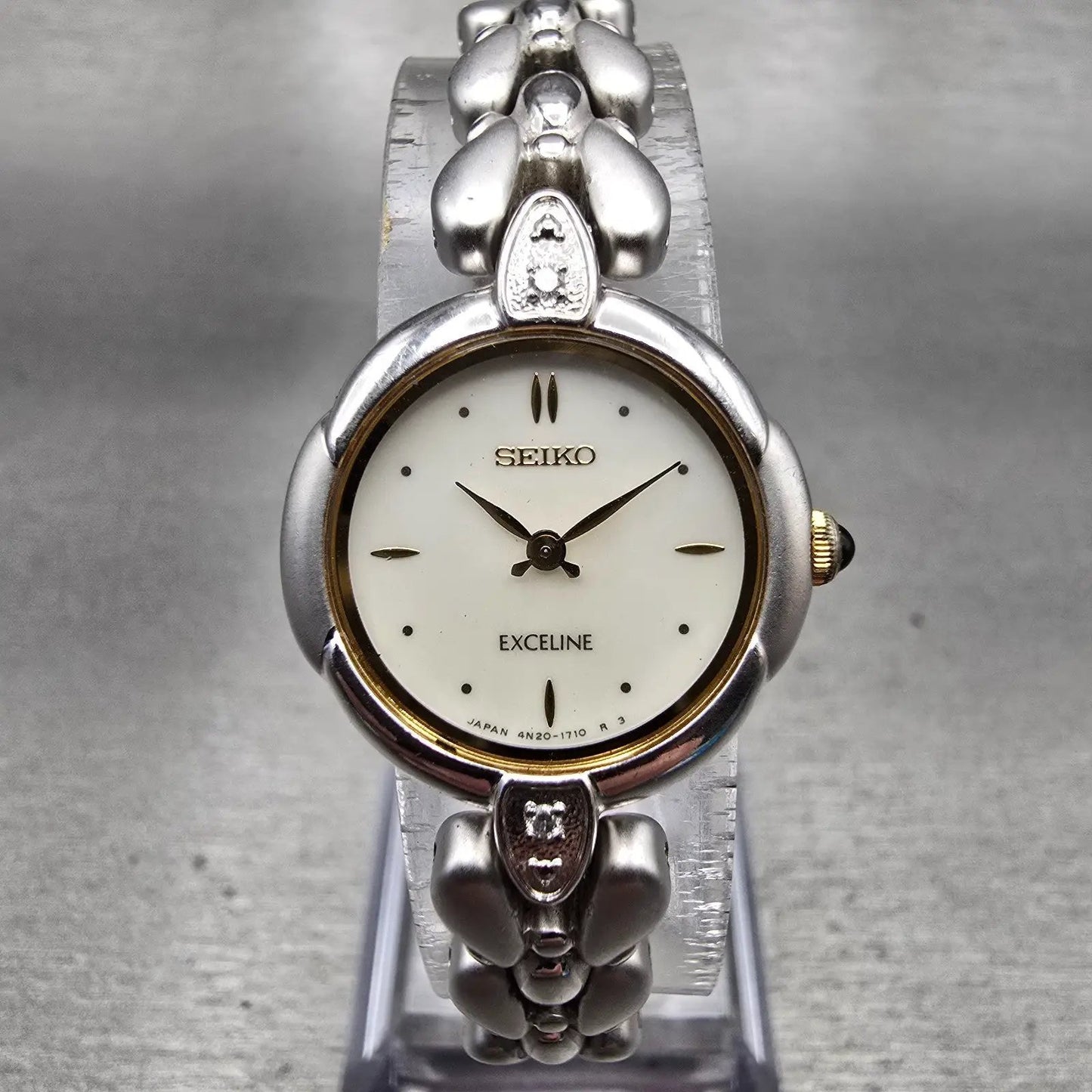 Seiko Exceline Watch Women 20mm MOP Dial Silver Tone Round 4N20-1060 New Battery0