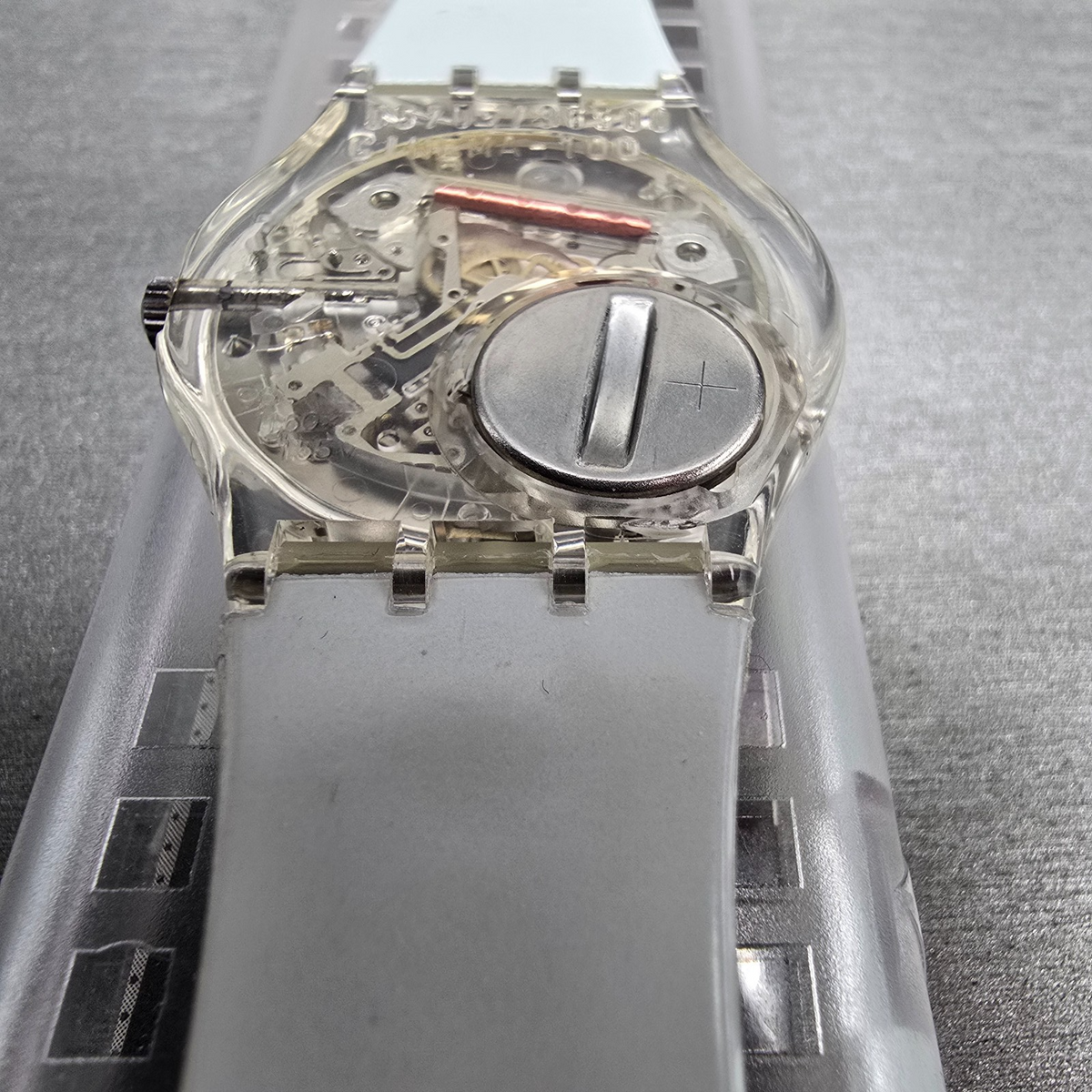 Swatch Time to Reflect Watch Men 34mm Silver Dial Clear Case GZ143 New Batt NOS013
