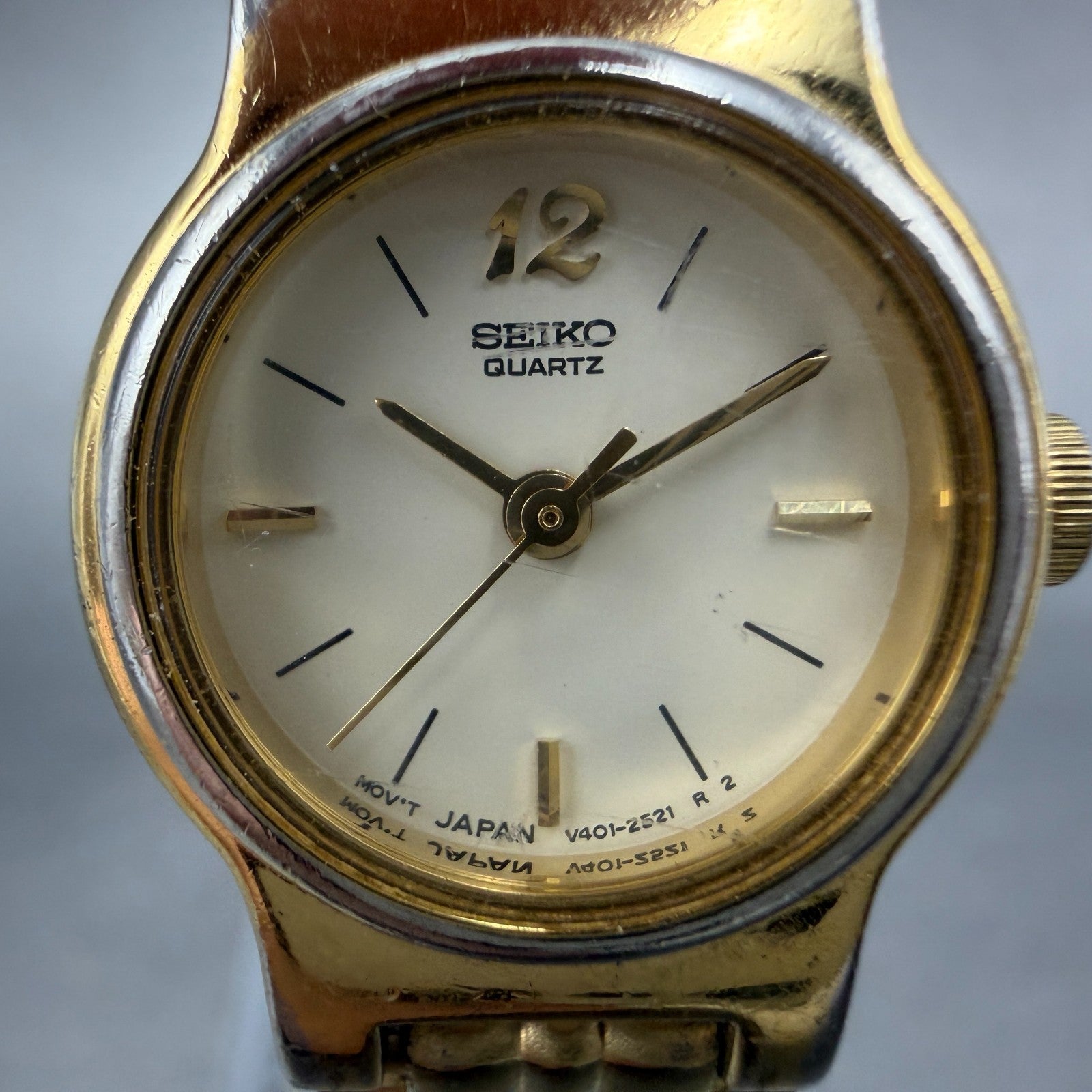 Seiko Watch Women 19mm Cream Dial Gold Tone Round Vintage V401-0988 New Battery2